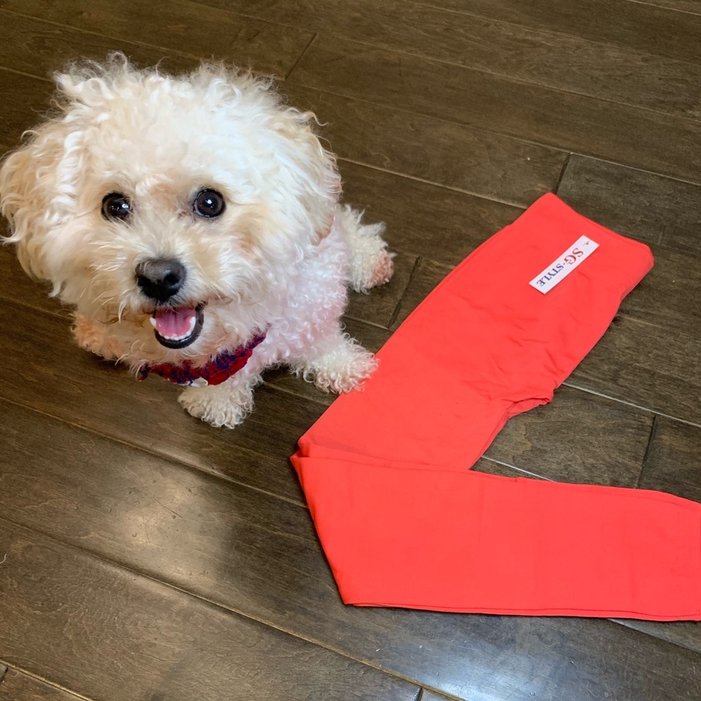 NWT: Coral leggings